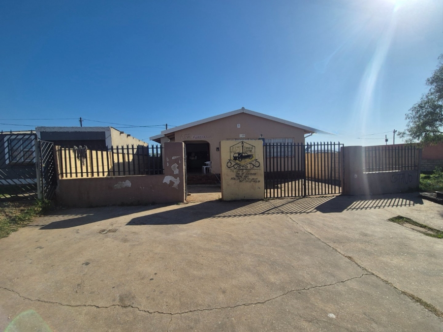 3 Bedroom Property for Sale in Kwa Nobuhle Eastern Cape